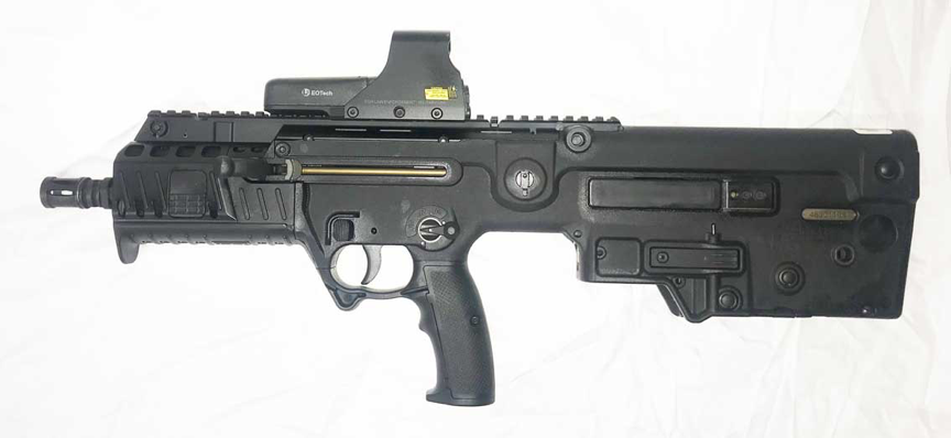 Shoot an IWI Tavor X95 5.56mm Machinegun.